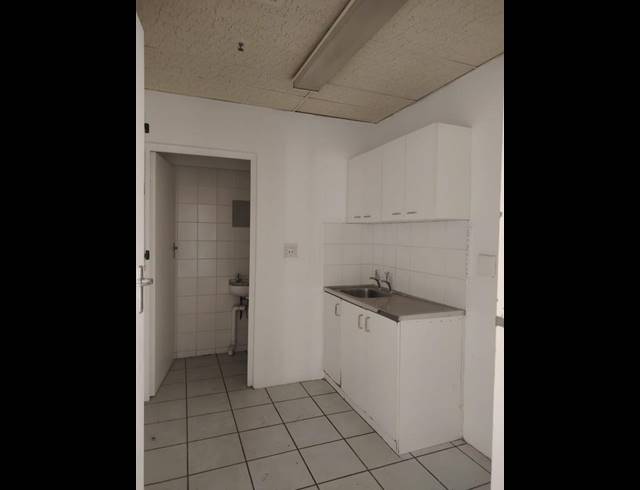 OFFICE PROPERTY TO RENT IN NORTH BEACH